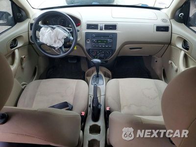 Zdjęcie 8 z 12 samochodu: 2007 FORD FOCUS ZX4 VIN:1FAFP34N47W106431 - miniatura