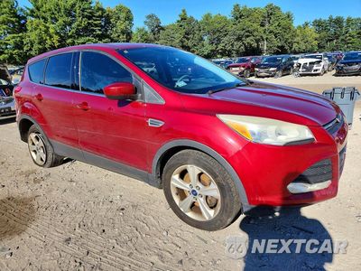 Czwarte zdjęcie samochodu z boku: 2015 FORD ESCAPE SE VIN:1FMCU9GX3FUA72042 - miniatura
