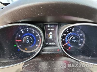 Zdjęcie 9 z 13 samochodu: 2013 HYUNDAI SANTA FE SPORT 2.0T VIN:5XYZU3LA4DG085779 - miniatura