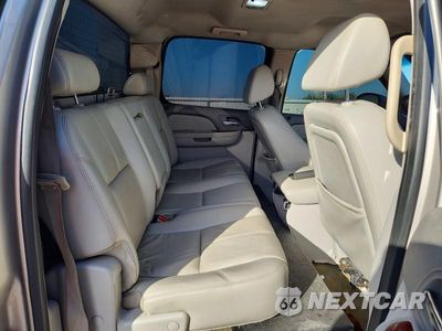 Zdjęcie 10 z 12 samochodu: 2009 GMC SIERRA C1500 SLT VIN:3GTEC33J19G153854 - miniatura