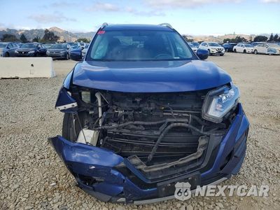 Piąte zdjęcie samochodu w środku: 2017 NISSAN ROGUE HYBRID SV VIN:5N1ET2MV1HC790185 - miniatura