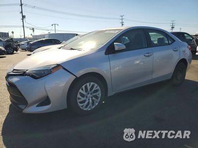 2017 TOYOTA COROLLA LE 5YFBURHE7HP677324 - główne zdjęcie licytacji z USA - miniatura
