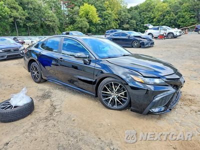 Czwarte zdjęcie samochodu z boku: 2023 TOYOTA CAMRY SE VIN:4T1S11AK3PU825587 - miniatura