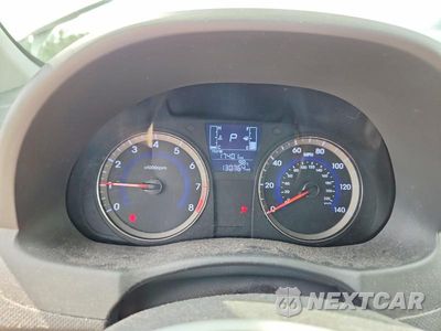 Zdjęcie 9 z 12 samochodu: 2015 HYUNDAI ACCENT GLS VIN:KMHCT4AE6FU827388 - miniatura