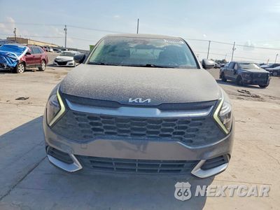 Piąte zdjęcie samochodu w środku: 2023 KIA SPORTAGE LX VIN:KNDPUCAF7P7136358 - miniatura