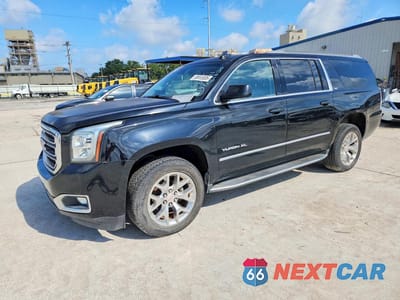 2017 GMC YUKON XL C1500 SLT 1GKS1GKC8HR332009 - główne zdjęcie licytacji z USA - miniatura