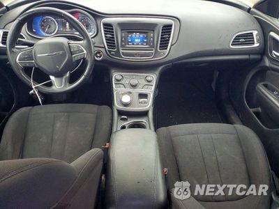 Zdjęcie 8 z 12 samochodu: 2017 CHRYSLER 200 LX VIN:1C3CCCFB9HN500353 - miniatura