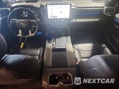 Zdjęcie 8 z 13 samochodu: 2024 TOYOTA TUNDRA PLATINUM HV VIN:5TFWC5DB5RX058877 - miniatura
