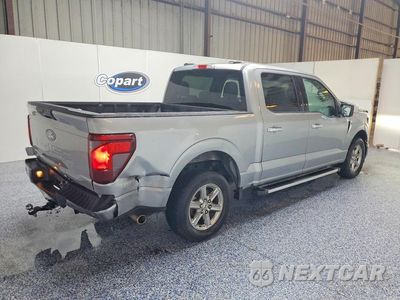 Trzecie zdjęcie samochodu z tyłu: 2025 FORD F150 XLT VIN:1FTEW3K52SKE53218 - miniatura