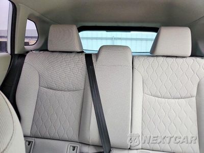 Zdjęcie 10 z 13 samochodu: 2022 TOYOTA COROLLA CROSS L VIN:7MUAAAAG7NV010795 - miniatura