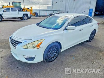 2015 NISSAN ALTIMA 2.5 S 1N4AL3AP5FC486553 - główne zdjęcie licytacji z USA - miniatura