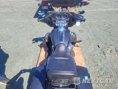 Zdjęcie 6 z 9 samochodu: 2011 HARLEY-DAVIDSON FL FLHTC VIN:1HD1FF416BB657173 - miniatura