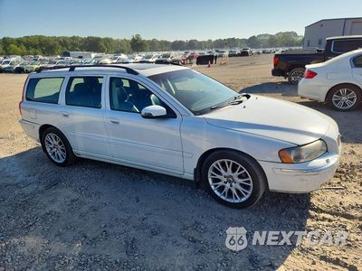 Czwarte zdjęcie samochodu z boku: 2007 VOLVO V70 2.5T VIN:YV1SW592172663613 - miniatura