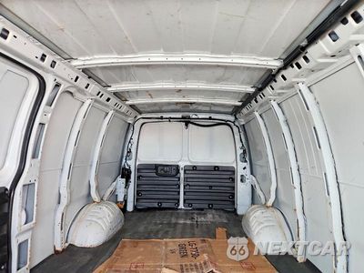 Zdjęcie 11 z 13 samochodu: 2014 CHEVROLET EXPRESS G2500 VIN:1GCWGGCA1E1149828 - miniatura