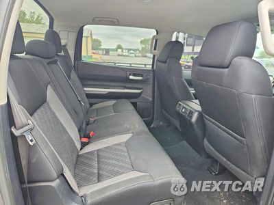 Zdjęcie 10 z 13 samochodu: 2014 TOYOTA TUNDRA CREWMAX VIN:5TFDW5F14EX406004 - miniatura
