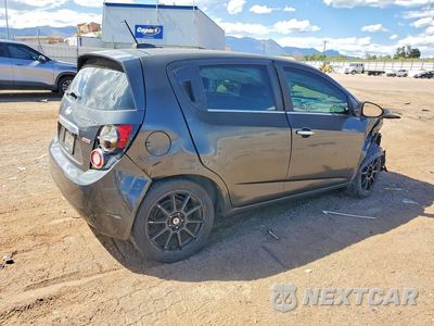 Trzecie zdjęcie samochodu z tyłu: 2016 CHEVROLET SONIC LTZ VIN:1G1JE6SB3G4139610 - miniatura