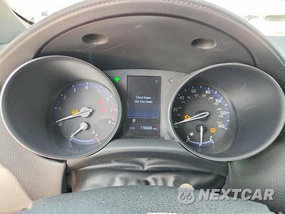 Zdjęcie 9 z 13 samochodu: 2019 TOYOTA C-HR LE VIN:JTNKHMBX6K1045276 - miniatura