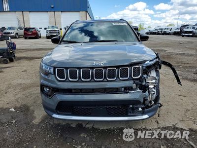 Piąte zdjęcie samochodu w środku: 2023 JEEP COMPASS LIMITED VIN:3C4NJDCN3PT551215 - miniatura