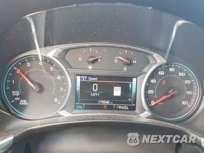 Zdjęcie 9 z 13 samochodu: 2018 CHEVROLET EQUINOX PREMIER VIN:2GNAXMEV7J6101810 - miniatura