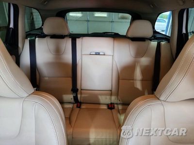 Zdjęcie 10 z 13 samochodu: 2017 VOLVO XC60 T6 DYNAMIC VIN:YV449MRR7H2207305 - miniatura
