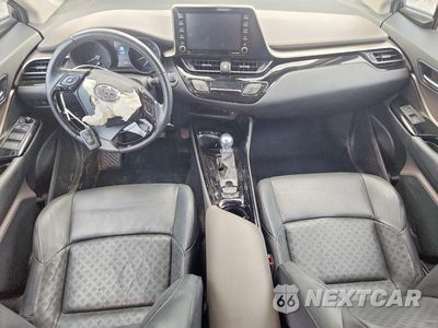 Zdjęcie 8 z 14 samochodu: 2021 TOYOTA C-HR LIMITED VIN:NMTKHMBX0MR137265 - miniatura