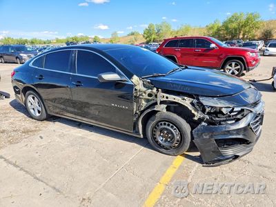 Czwarte zdjęcie samochodu z boku: 2019 CHEVROLET MALIBU LS VIN:1G1ZB5ST2KF124737 - miniatura