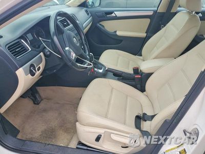 Zdjęcie 7 z 12 samochodu: 2014 VOLKSWAGEN JETTA SE VIN:3VWD07AJ2EM384060 - miniatura