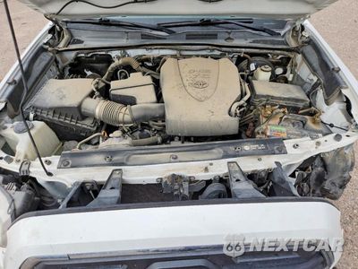 Zdjęcie 11 z 13 samochodu: 2018 TOYOTA TACOMA SR5 V6 VIN:3TMAZ5CN3JM062005 - miniatura