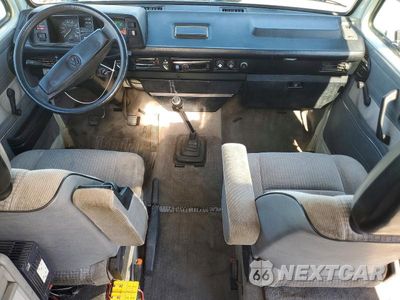 Zdjęcie 8 z 13 samochodu: 1990 VOLKSWAGEN VANAGON CAMPMOBILE VIN:WV2ZB025XLH068548 - miniatura