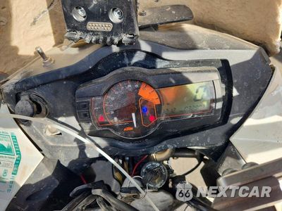 Zdjęcie 7 z 9 samochodu: 2011 KTM 990 ADVENTURE LC8 VIN:VBKVA7404BM977271 - miniatura