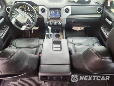 Zdjęcie 8 z 13 samochodu: 2020 TOYOTA TUNDRA SR5 VIN:5TFDY5F14LX878498 - miniatura