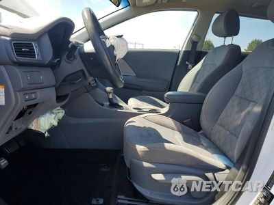 Zdjęcie 7 z 13 samochodu: 2017 KIA NIRO LX VIN:KNDCB3LC9H5050859 - miniatura