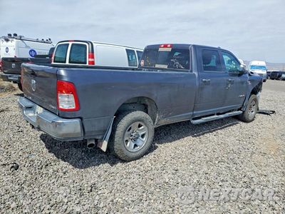 Trzecie zdjęcie samochodu z tyłu: 2019 RAM 3500 TRADESMAN VIN:3C63R3GL4KG524634 - miniatura