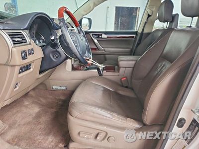 Zdjęcie 7 z 14 samochodu: 2010 LEXUS GX 460 PREMIUM VIN:JTJJM7FX9A5013532 - miniatura