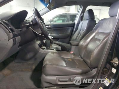 Zdjęcie 7 z 12 samochodu: 2005 HONDA ACCORD EX VIN:1HGCM66525A048447 - miniatura