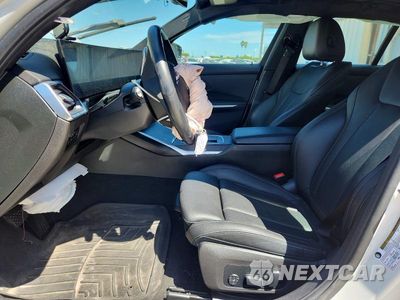 Zdjęcie 7 z 12 samochodu: 2024 BMW 330I VIN:3MW69FF0XR8E26532 - miniatura