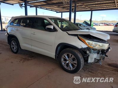 Czwarte zdjęcie samochodu z boku: 2014 TOYOTA HIGHLANDER LE PLUS VIN:5TDZKRFH9ES020478 - miniatura