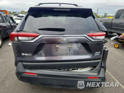 Zdjęcie 6 z 12 samochodu: 2025 TOYOTA RAV4 HYBRID XLE VIN:JTMRWRFV4SJ077741 - miniatura