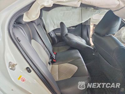 Zdjęcie 10 z 13 samochodu: 2018 TOYOTA CAMRY XLE VIN:4T1B11HK4JU046406 - miniatura