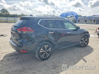 Trzecie zdjęcie samochodu z tyłu: 2019 NISSAN ROGUE SV VIN:JN8AT2MT6KW264551 - miniatura