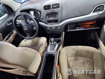 Zdjęcie 8 z 13 samochodu: 2012 DODGE JOURNEY SXT VIN:3C4PDDBG1CT185350 - miniatura