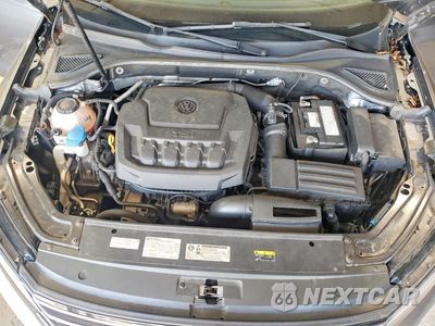 Zdjęcie 11 z 13 samochodu: 2018 VOLKSWAGEN PASSAT SE VIN:1VWBA7A30JC023542 - miniatura