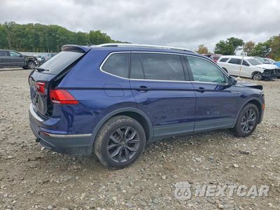 Trzecie zdjęcie samochodu z tyłu: 2022 VOLKSWAGEN TIGUAN SE VIN:3VV2B7AXXNM174347 - miniatura