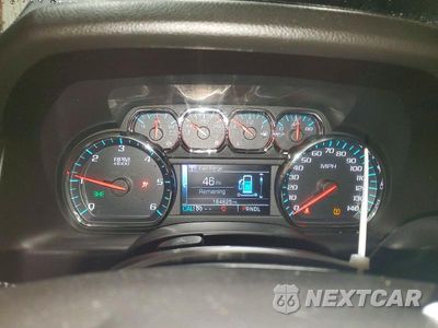 Zdjęcie 9 z 13 samochodu: 2017 CHEVROLET SUBURBAN K1500 PREMIER VIN:1GNSKJKC0HR213058 - miniatura
