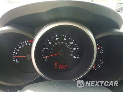 Zdjęcie 9 z 12 samochodu: 2013 KIA SOUL + VIN:KNDJT2A6XD7533299 - miniatura