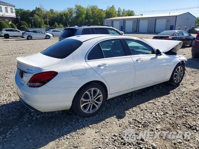 Trzecie zdjęcie samochodu z tyłu: 2018 MERCEDES-BENZ C 300 4MATIC VIN:55SWF4KBXJU248790 - miniatura