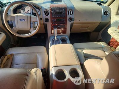 Zdjęcie 8 z 12 samochodu: 2007 FORD F150 SUPERCREW VIN:1FTPW12V67FA10681 - miniatura