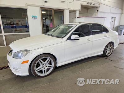 2013 MERCEDES-BENZ C 250 WDDGF4HB5DR253980 - główne zdjęcie licytacji z USA - miniatura