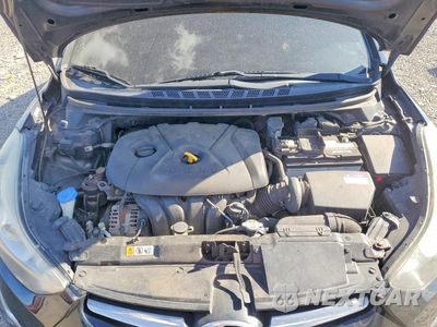 Zdjęcie 11 z 12 samochodu: 2016 HYUNDAI ELANTRA LIMITED VIN:KMHDH4AE7GU515653 - miniatura