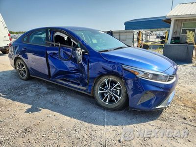 Czwarte zdjęcie samochodu z boku: 2024 KIA FORTE LXS VIN:3KPF24AD2RE810344 - miniatura
